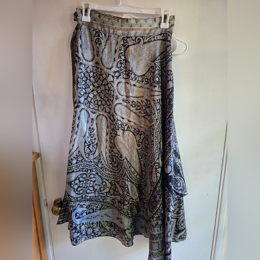 Iris Impressions Reversible Wrap Elegant Paisley Print Skirt Large - Picture 4 of 8